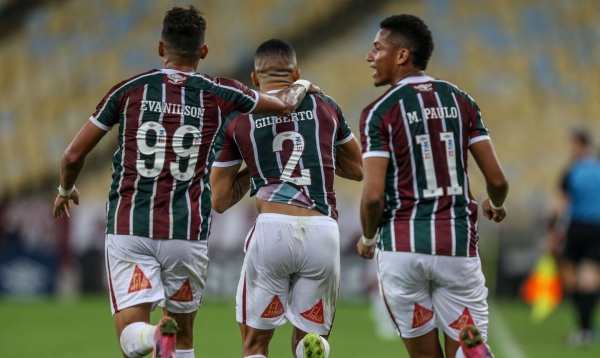 Fluminense supera Flamengo e conquista Taça Rio