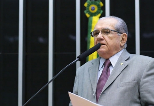 Morre deputado federal do Maranhão João Castelo