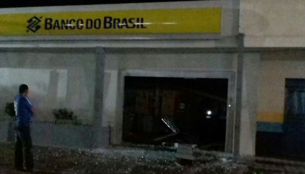 Bandidos explodem quarta agência bancária no Maranhão