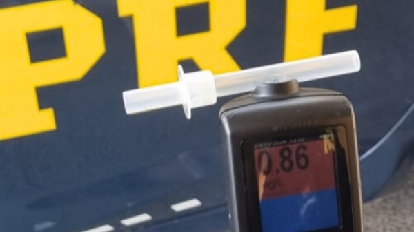 PRF DETÉM DOIS MOTORISTAS EMBRIAGADOS DURANTE FISCALIZAÇÃO NAS RODOVIAS FEDERAIS DO MARANHÃO