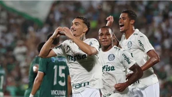 Palmeiras goleia o Floresta e avança à semifinal da Copinha