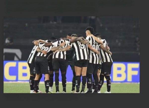 CRUZEIRO PASSEIA E VENCE O BOTAFOGO, QUE TEM LIDERANÇA DO BRASILEIRÃO AMEAÇADA