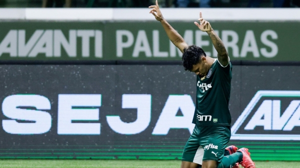 Palmeiras vence Cuiabá em casa e retoma liderança do Brasileirão