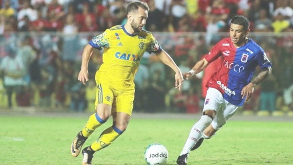 Paraná Clube vence o Flamengo nos pênaltis e enfrenta o Galo na semifinal da Primeira Liga