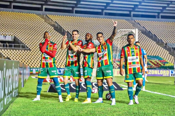 Ciel e Pimentinha marcam, Sampaio vence CSA no Castelão e cola no G-4