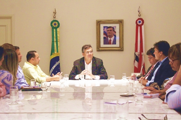 Recomposição salarial dos professores é o dobro da inflação