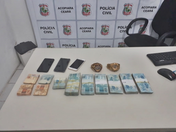 Polícia do Ceará recupera mais de R$ 70 mil roubados do BB em Bacabal-MA  e vendedores são presos por receptação