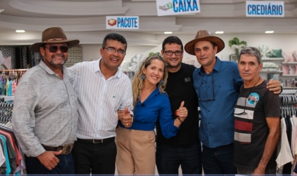  AÇAILÂNDIA: PRÉ-CANDIDATO AO GOVERNO LAEHSIO BONFIM, VISITA CIDADE E RECEBE APOIOS IMPORTANTES NO MUNICÍPIO 