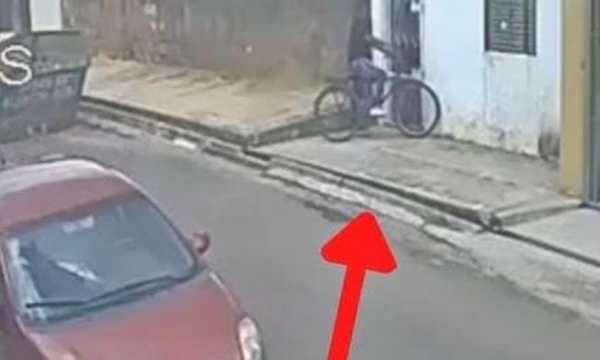 IMPERATRIZ - Homem finge pregar a palavra de Deus, pede celular e furta