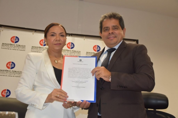 IMPERATRIZ – GLAUCE LIMA MALHEIROS TOMA POSSE COMO DIRETORA DAS PROMOTORIAS DE JUSTIÇA