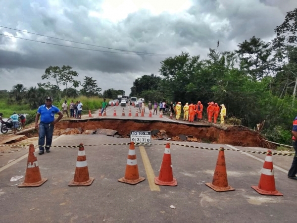 DNIT libera tráfego em trecho rompido da BR-316, em Zé Doca