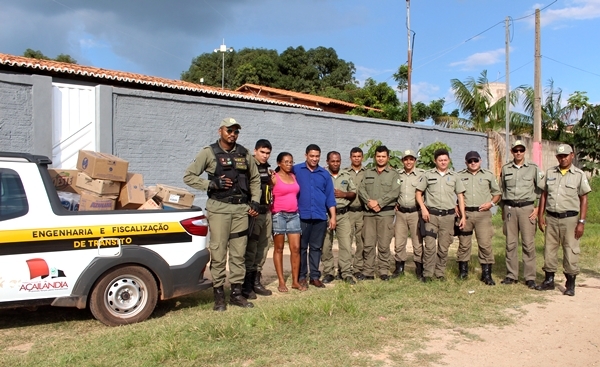Agentes de trânsito de Açailandia dão exemplo de solidariedade