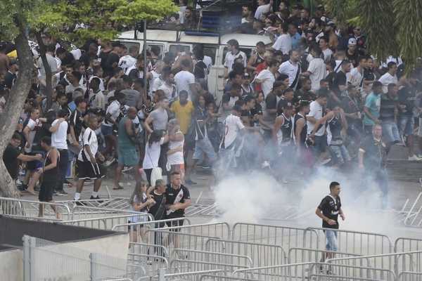 Vasco vence a Guanabara e torcedores deixam Maracanã com tranquilidade