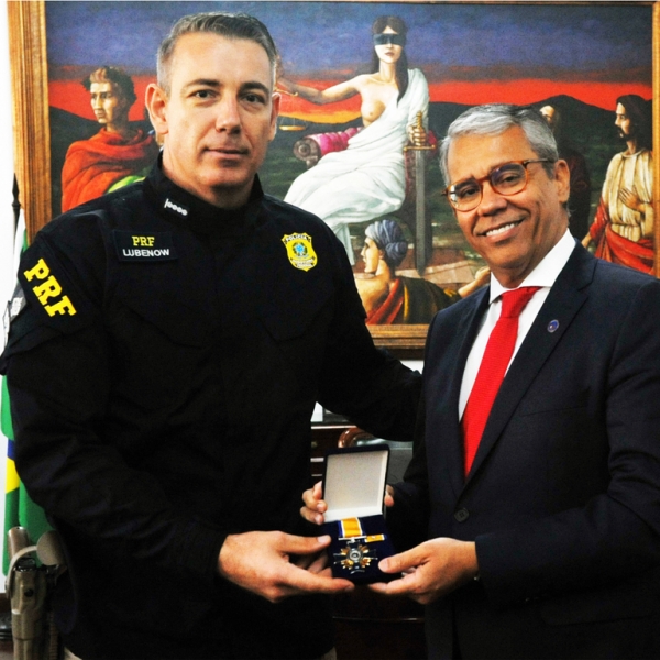 PRF concede Medalha Washington Luís a autoridades que atuam no Maranhão