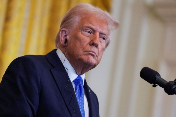 TRUMP DIZ QUE VAI ANUNCIAR TARIFAS DE 25% SOBRE AÇO E ALUMÍNIO; DECISÃO ATINGE O BRASIL