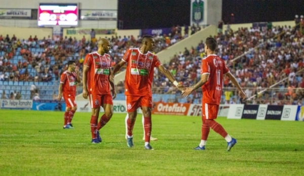 Imperatriz vence o Náutico e encosta no G-4 do grupo A da Série C