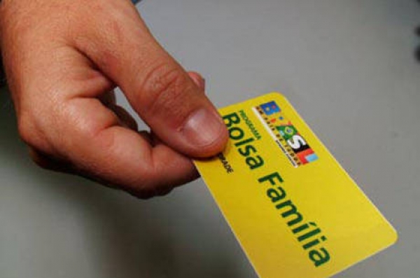 Beneficiários do Bolsa Família terão atendimento por meio de aplicativo