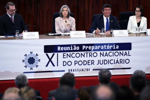 Pesquisa do CNJ revela que custo mensal de um juiz em 2016 foi de R$ 47,7 mil