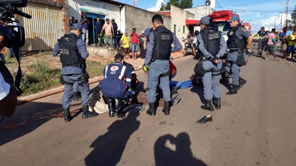 Imperatriz -  Motociclista morre atropelado por caminhão 
