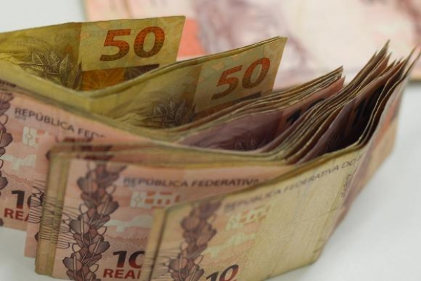 BC nega que cédulas carimbadas percam valor