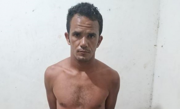 Jogador de futebol é preso suspeito de estuprar adolescente