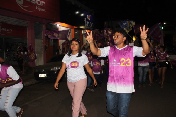 Samara Benício é a candidata a prefeita mais jovem de Açailândia e diz estar preparada