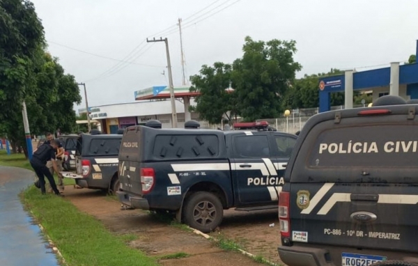 Polícia Civil prende suspeitos de tráfico, apreende drogas, armas e dinheiro em Bom Jesus das Selvas