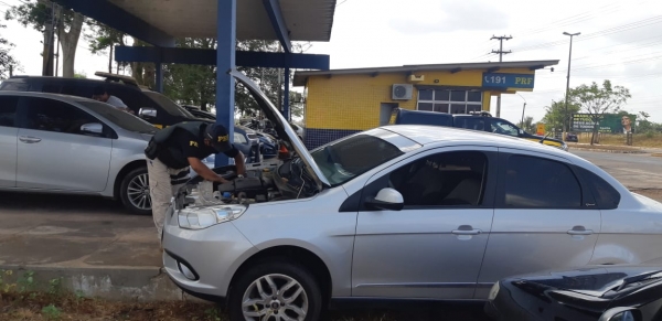 Veículo roubado em João Pessoa/PB é recuperado pela PRF em Santa Inês/MA