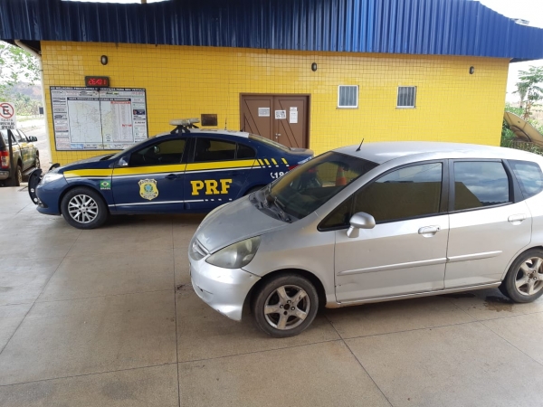 Veículo roubado em Natal/RN é recuperado pela PRF em Imperatriz/MA