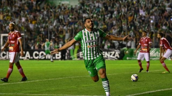 Juventude goleia Imperatriz e fica com última vaga para a Série B