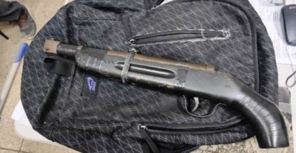 MARANHÃO - Aluno é flagrado com simulacro de arma de fogo em escola