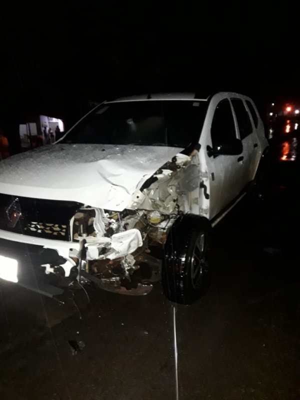 Colisão entre motocicleta e automóvel deixa uma pessoa morta e outra ferida, na BR-222/MA