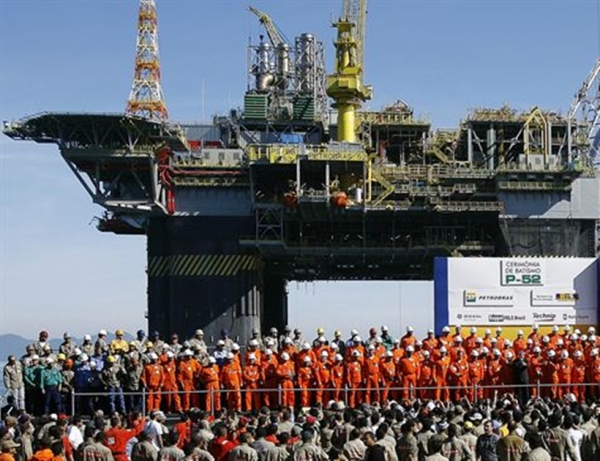 Ministra do TST concede liminar para impedir greve de petroleiros