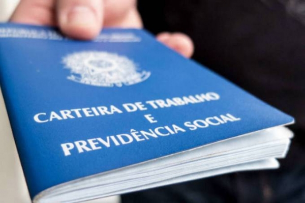 Trabalhador terá de contribuir por 49 anos para receber aposentadoria integral
