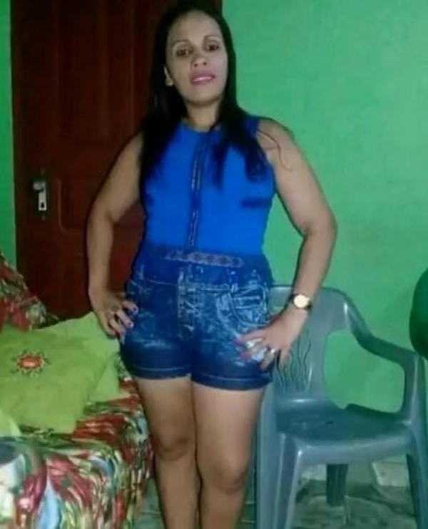  MULHER É MORTA A FACADAS PELO MARIDO NA FRENTE DA FILHA NO MA