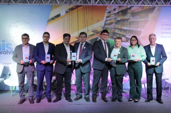 Governo lança campanha de valorização dos produtos do MA e destaca parceria com a classe empresarial