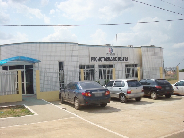 MP-MA aciona servidores públicos por exercício irregular de função