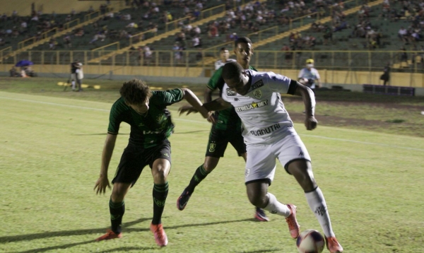Copinha: América-MG vence Botafogo e volta à semifinal após seis anos