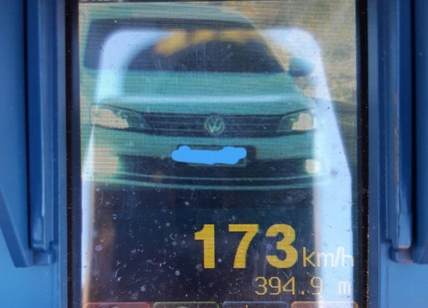 IMPERATRIZ/AÇAILÂNDIA – Polícia Rodoviária Federal flagra veículo a 173 km/h na BR 010