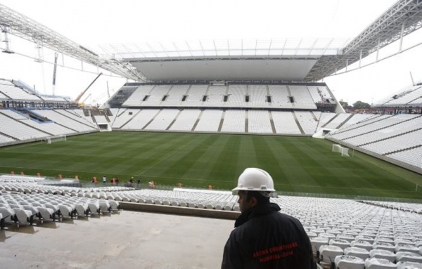 Odebrecht teria construído Arena Corinthians como presente para Lula