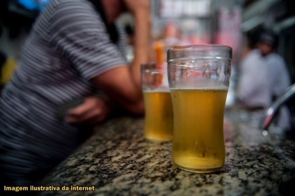 AÇAILÂNDIA  URGENTE - Judiciário determina interdição de bar por acesso e venda de bebida a adolescente