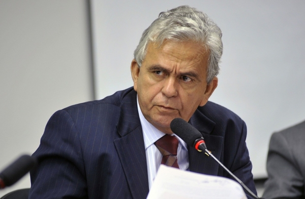 Deputado Pedro Fernandes diz que foi chamado e aceitou ser ministro do Trabalho