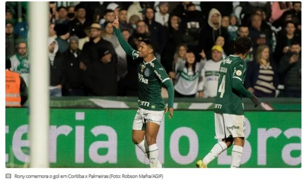 Palmeiras domina o Coritiba, vence e volta à liderança do Brasileirão