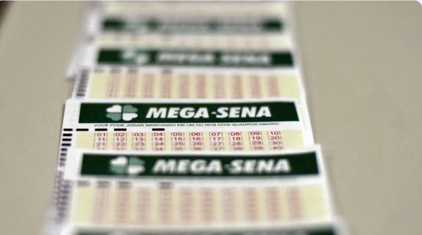MEGA-SENA ACUMULA E PRÊMIO É ESTIMADO EM R$ 50 MILHÕES