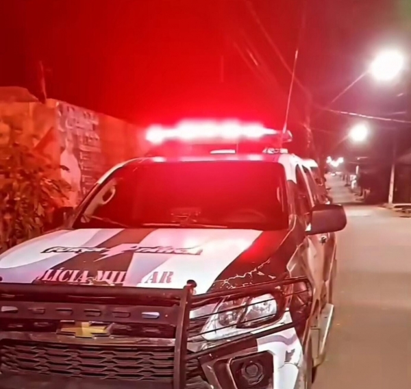ASSALTANTES ROUBAM ARMA E MOTOCICLETA DE PM EM IMPERATRIZ