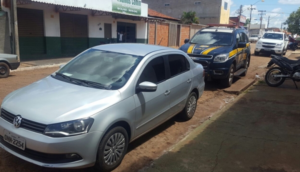 Vereador de Lajeado Novo é preso com veículo roubado