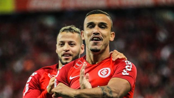 Alerta vermelho! Internacional vence o Fla no Beira-Rio e é o novo líder do Brasileiro