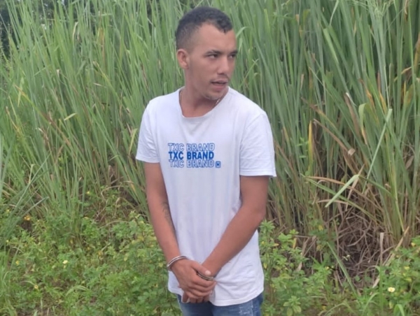 PM prende suspeito de vários assaltos e recupera motocicleta roubada, em Açailândia