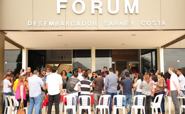 Servidores do Judiciários mantêm greve; TJ revoga portaria que suspendia prazos