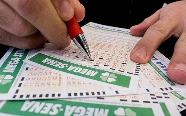 Mega-Sena acumula, e prêmio estimado chega a R$ 10 milhões